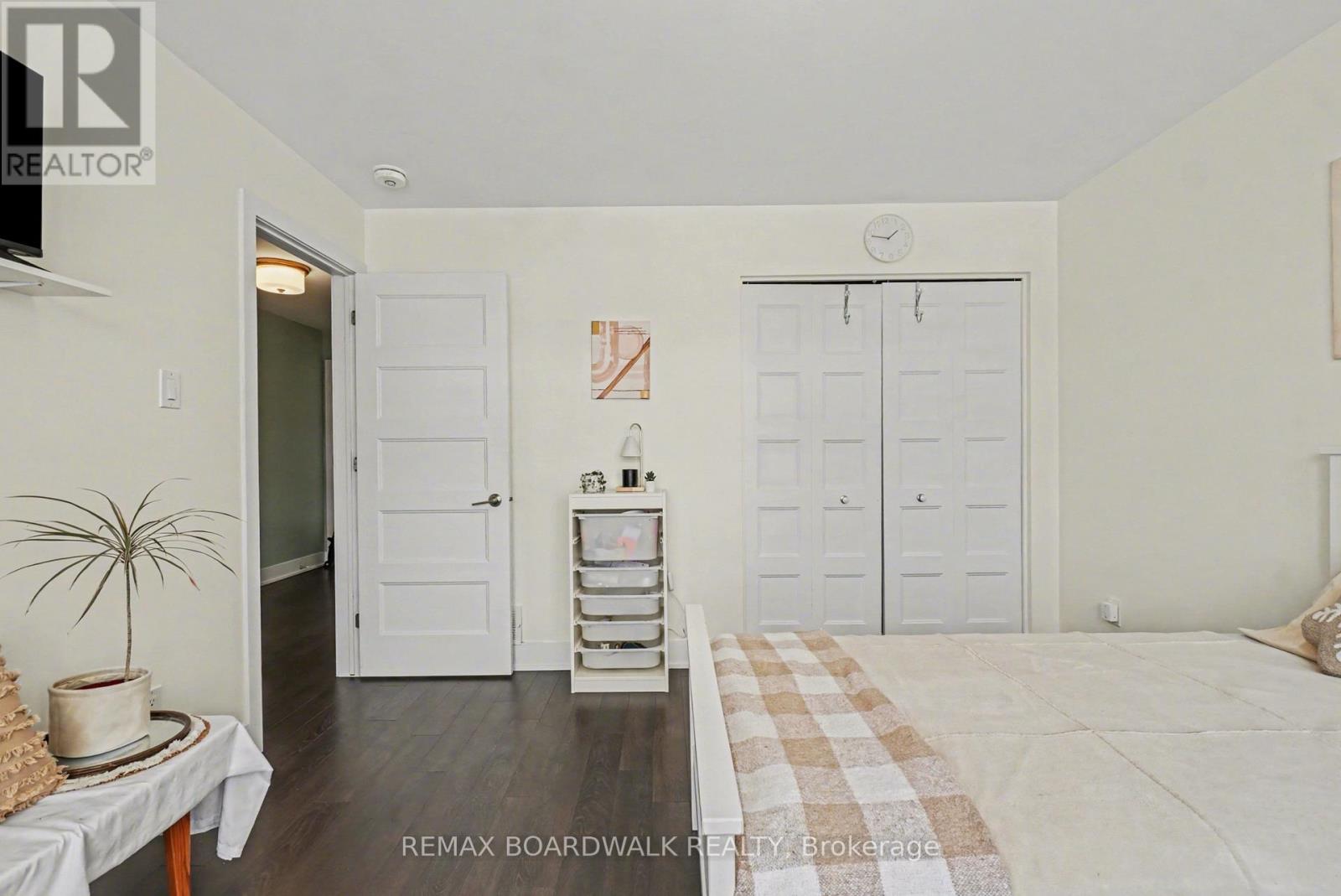 87 Cobblestone Drive