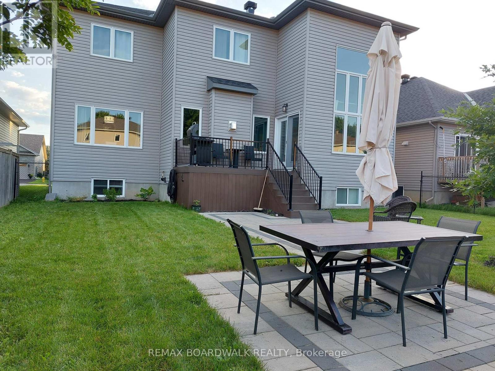 87 Cobblestone Drive