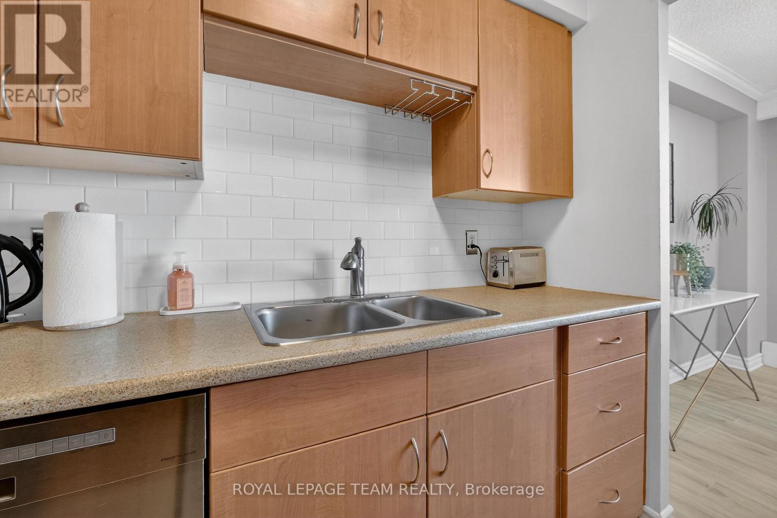 403 - 2400 Virginia Dr Drive