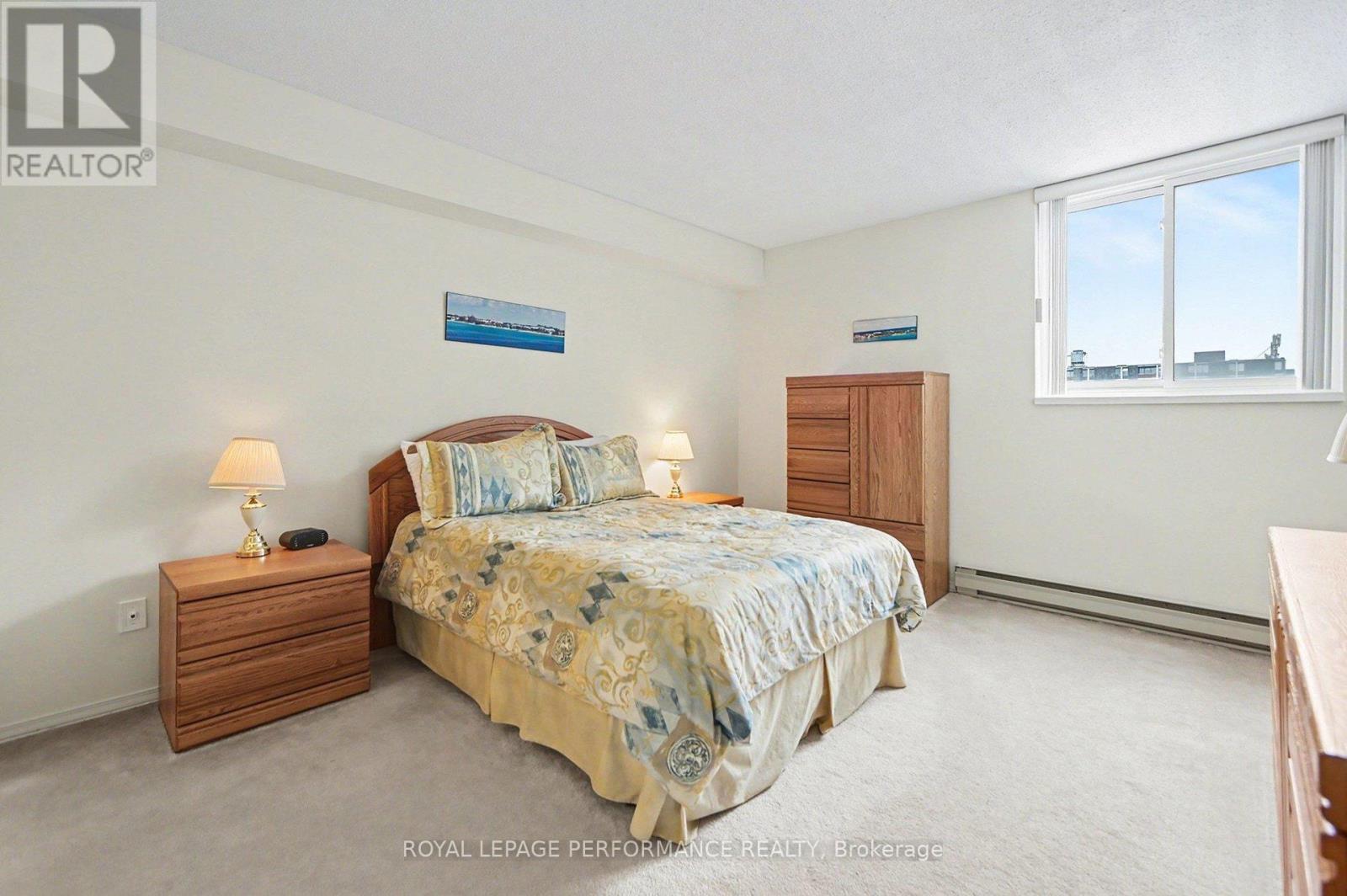 1207 - 1705 Playfair Drive