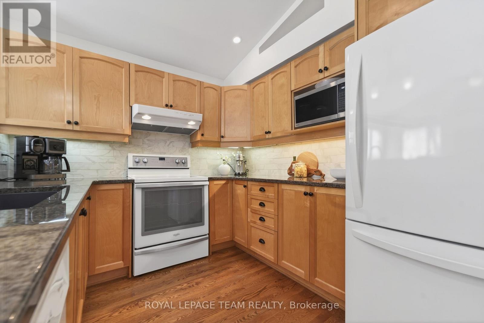 81 Waterthrush Crescent