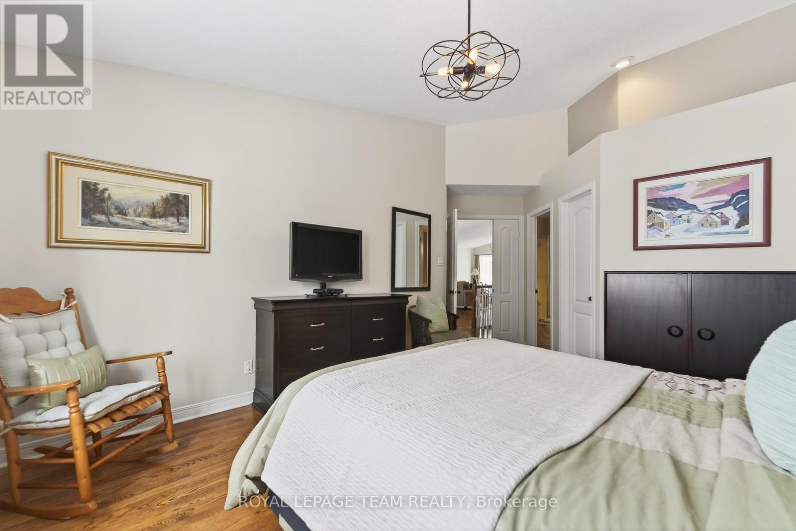 81 Waterthrush Crescent