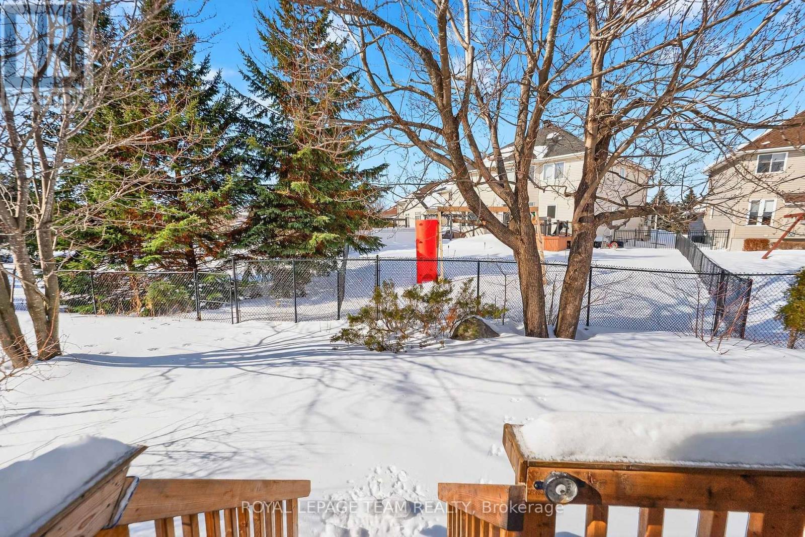 81 Waterthrush Crescent