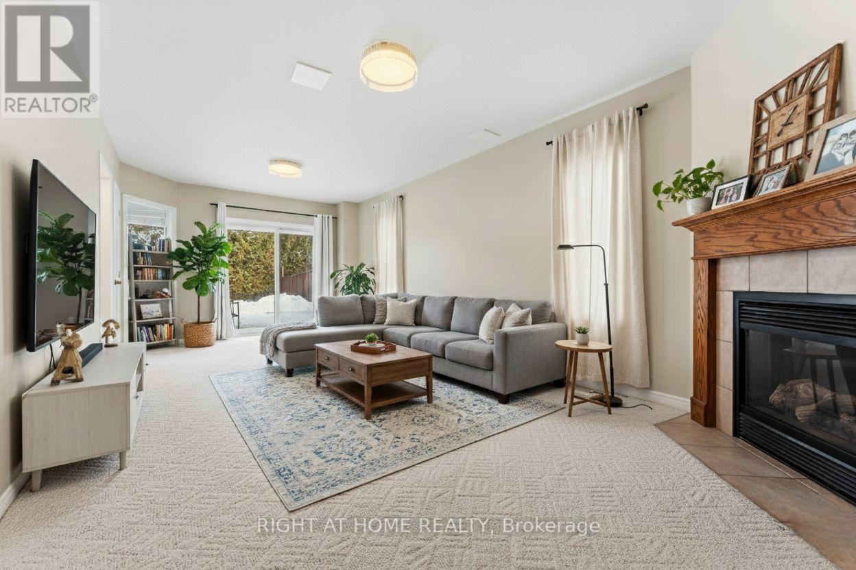 4 Castle Glen Crescent