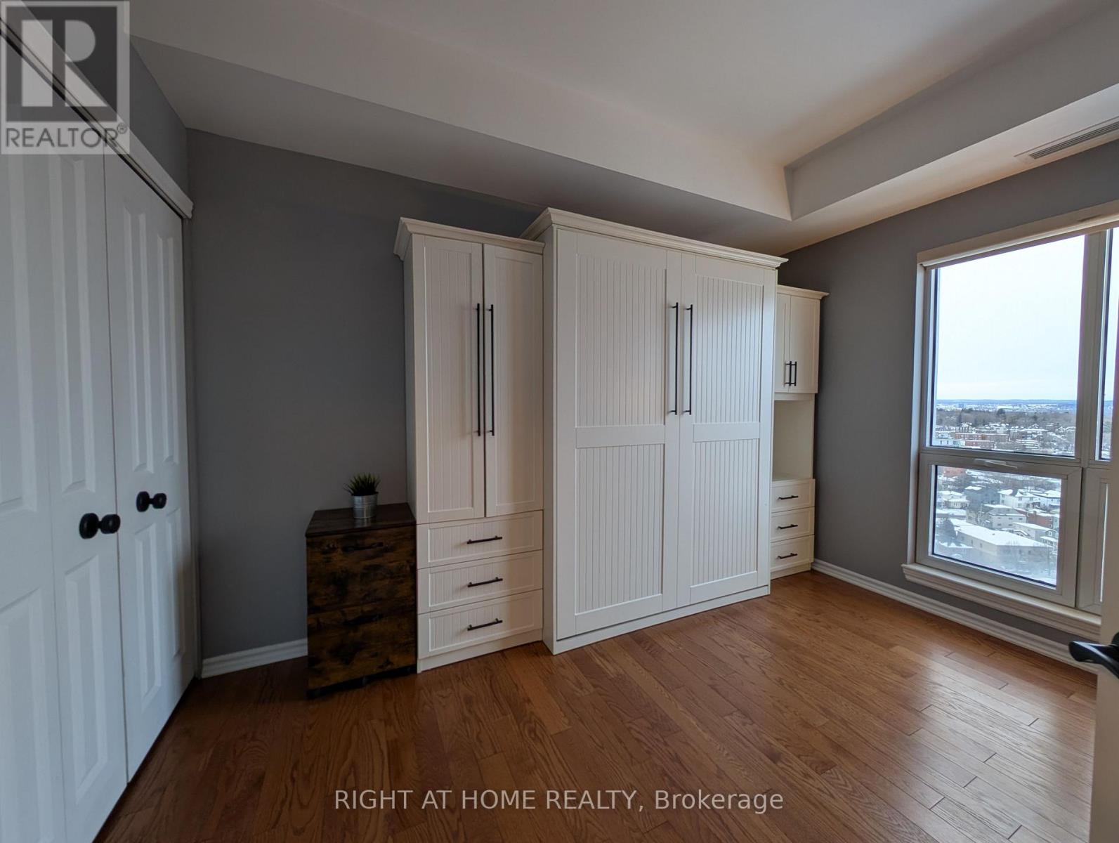 1804 - 70 Landry Street