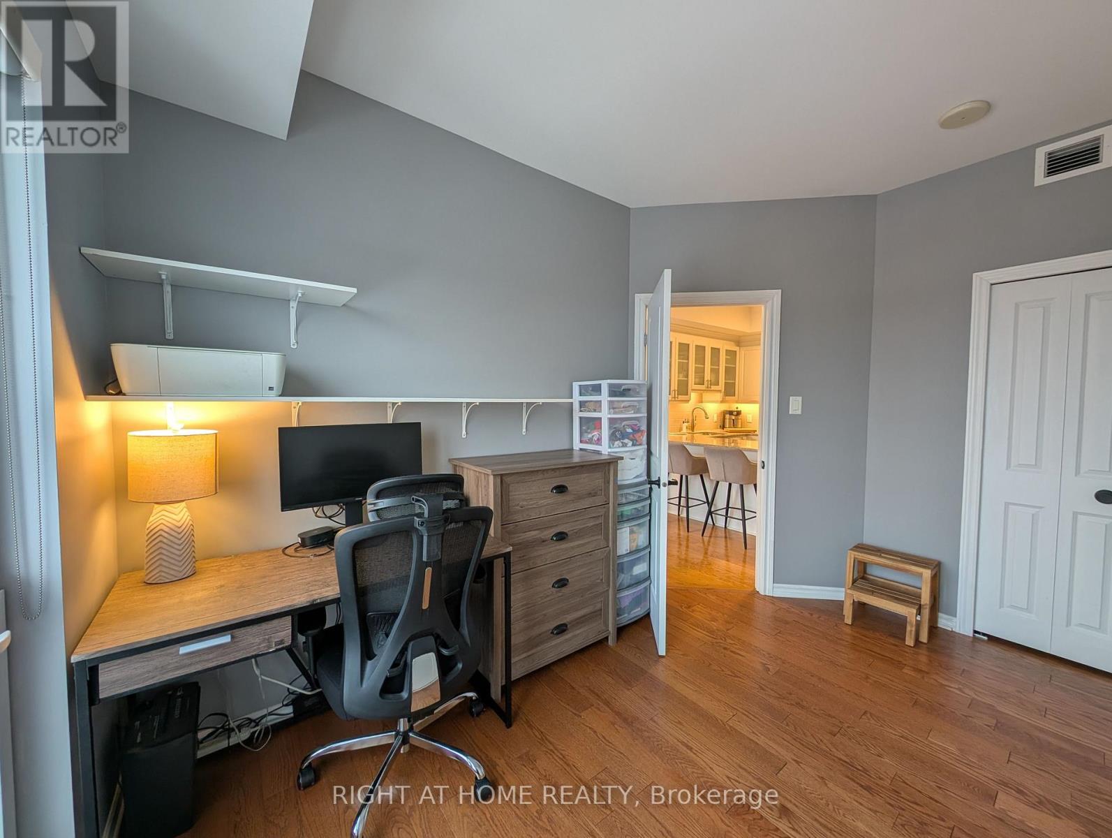 1804 - 70 Landry Street