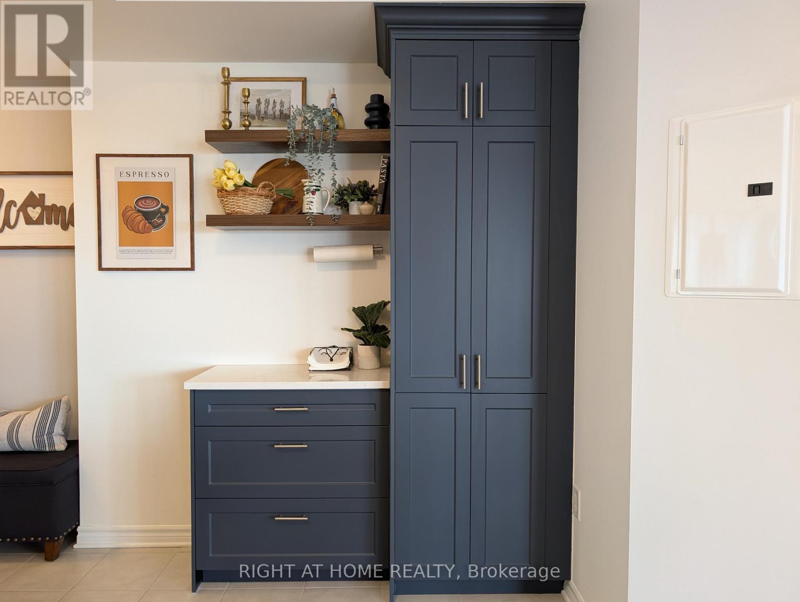 1804 - 70 Landry Street