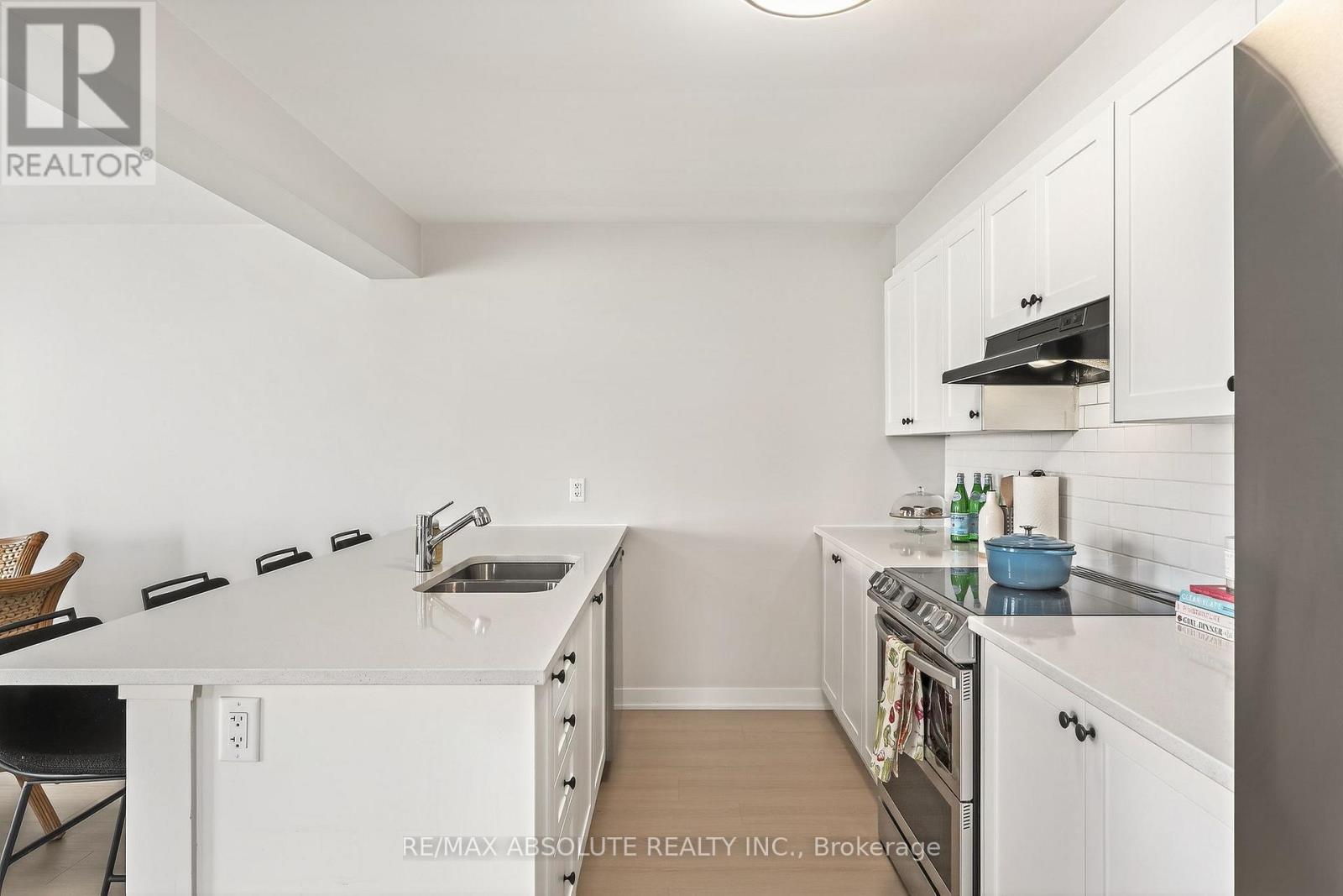 790 Kinstead Private