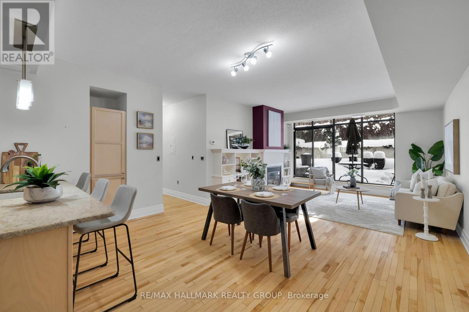 203 - 260 Besserer Street