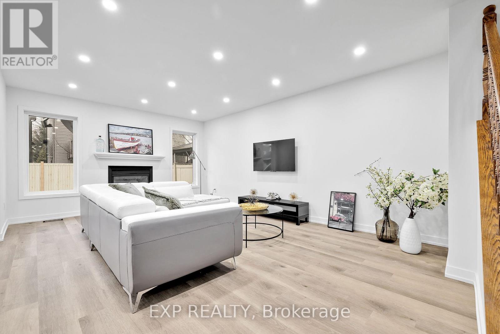 12 Marabrooke Street