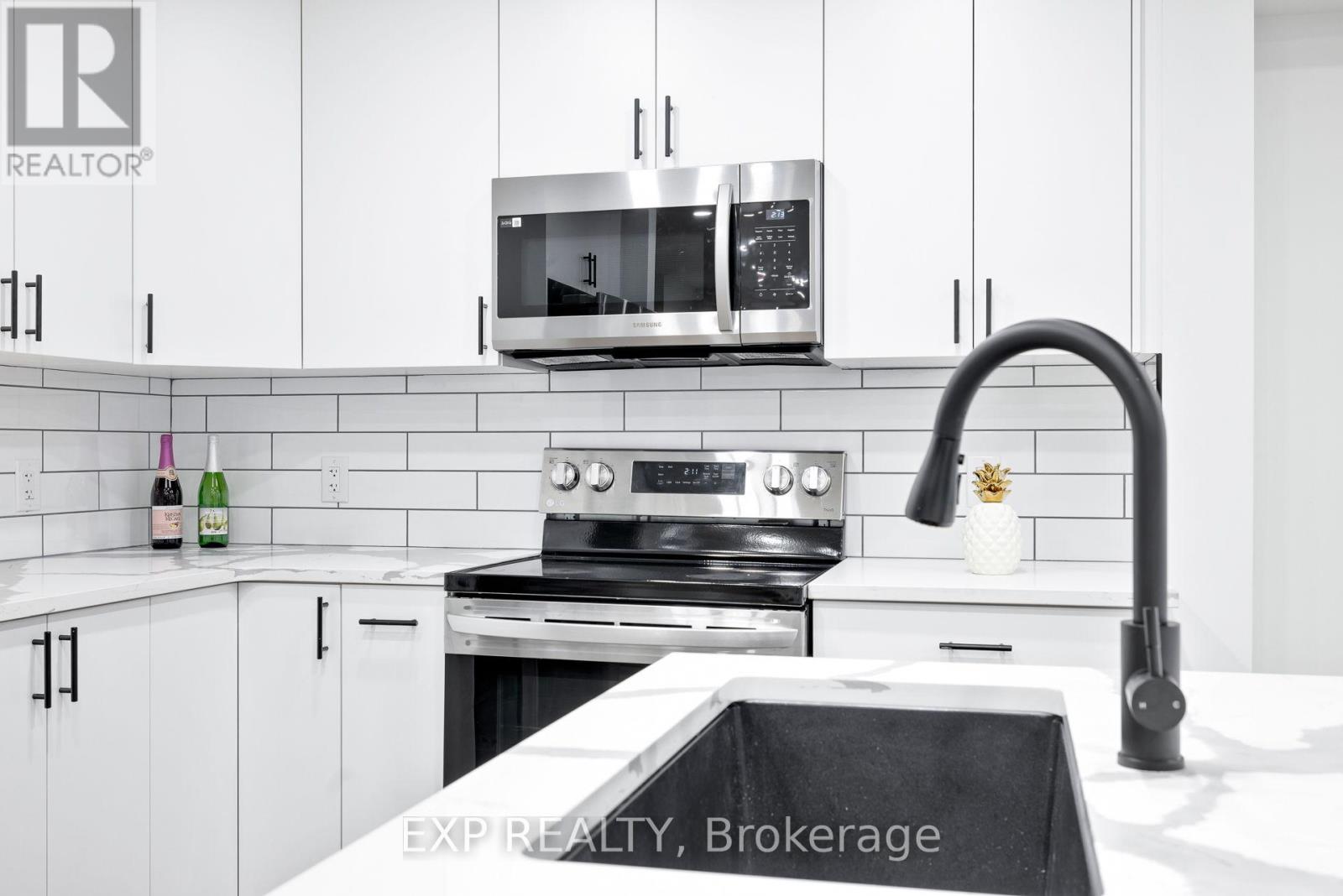 12 Marabrooke Street