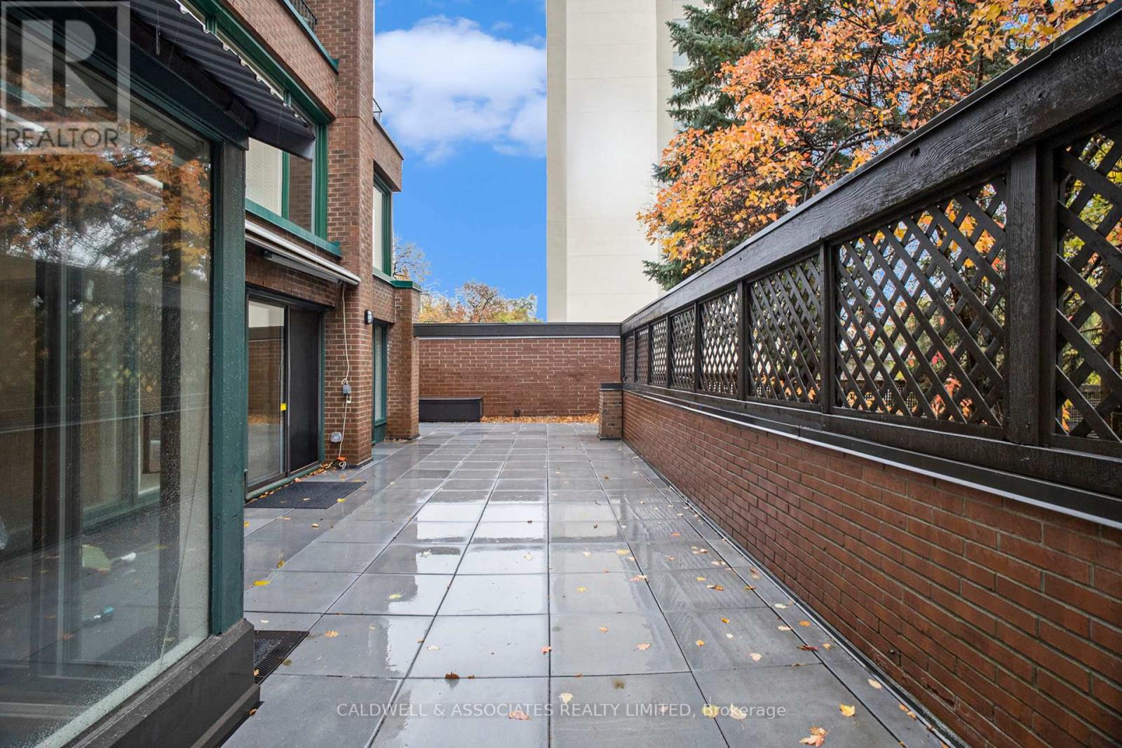 1 - 140 Rideau Terrace