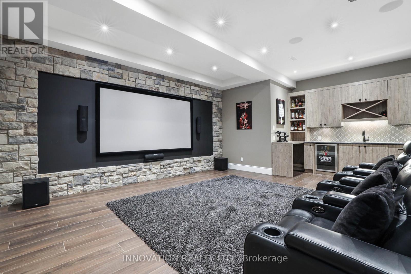 255 Maclarens Side Road