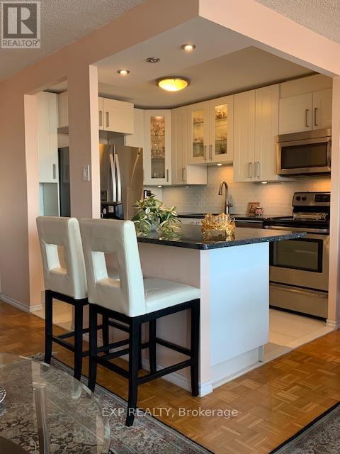 902 - 2625 Regina Street