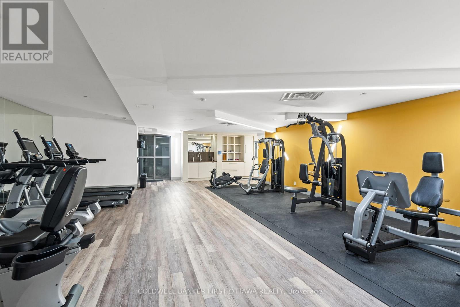 1905 - 485 Richmond Road