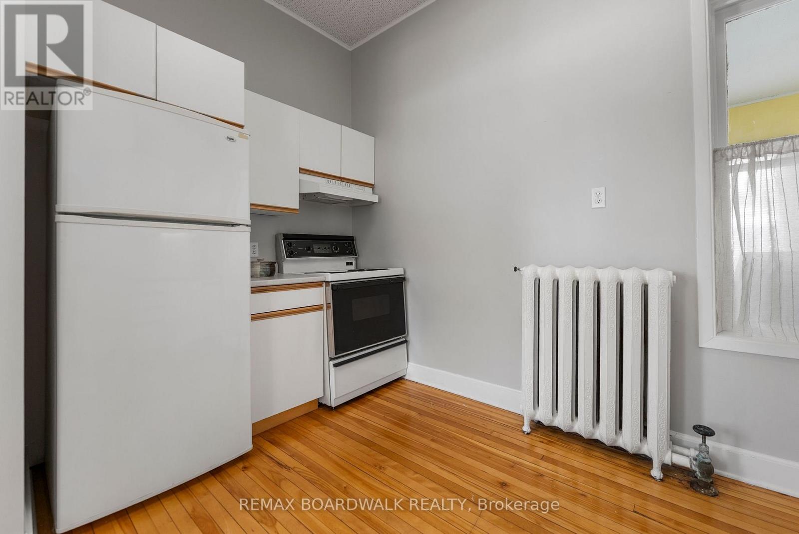 532 St Lawrence Street