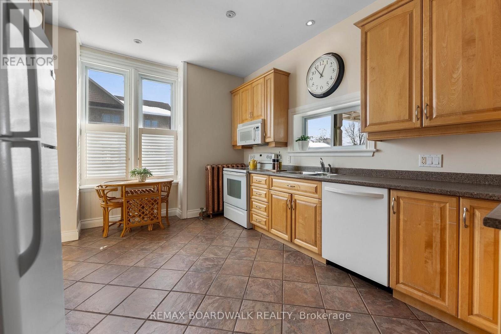 532 St Lawrence Street