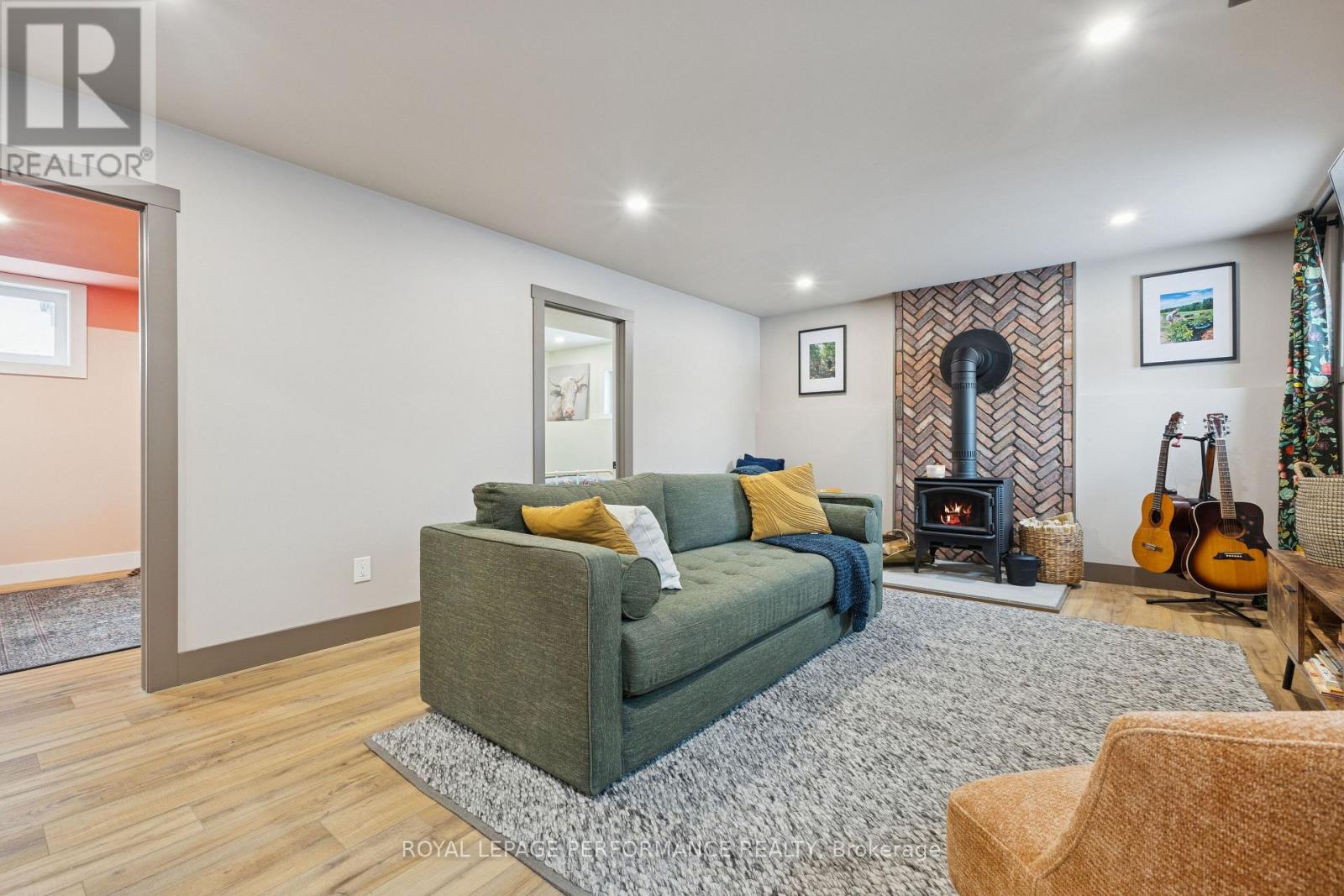 3460 Dessaint Street