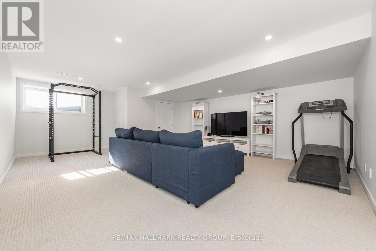 2260 Copperhead Street