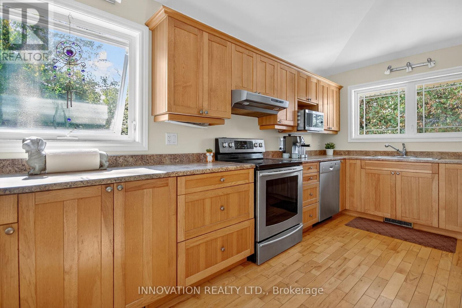 380 Brunton Side Rd, R.r. #3 Road