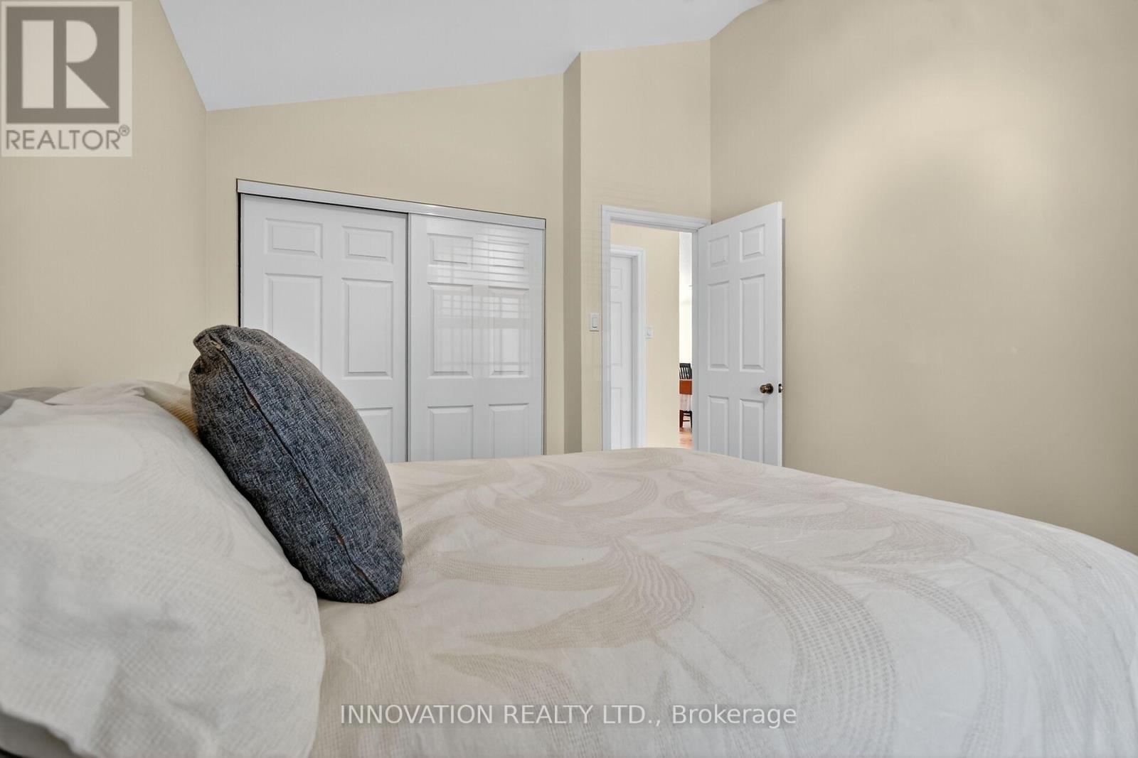 380 Brunton Side Rd, R.r. #3 Road