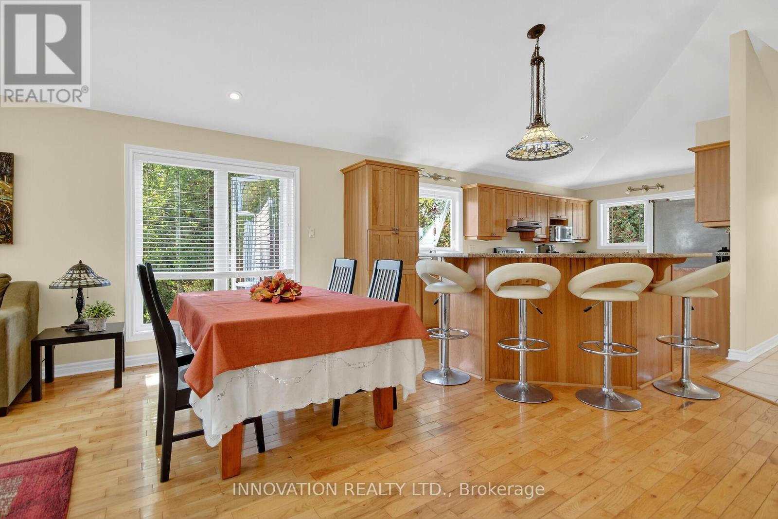 380 Brunton Side Rd, R.r. #3 Road