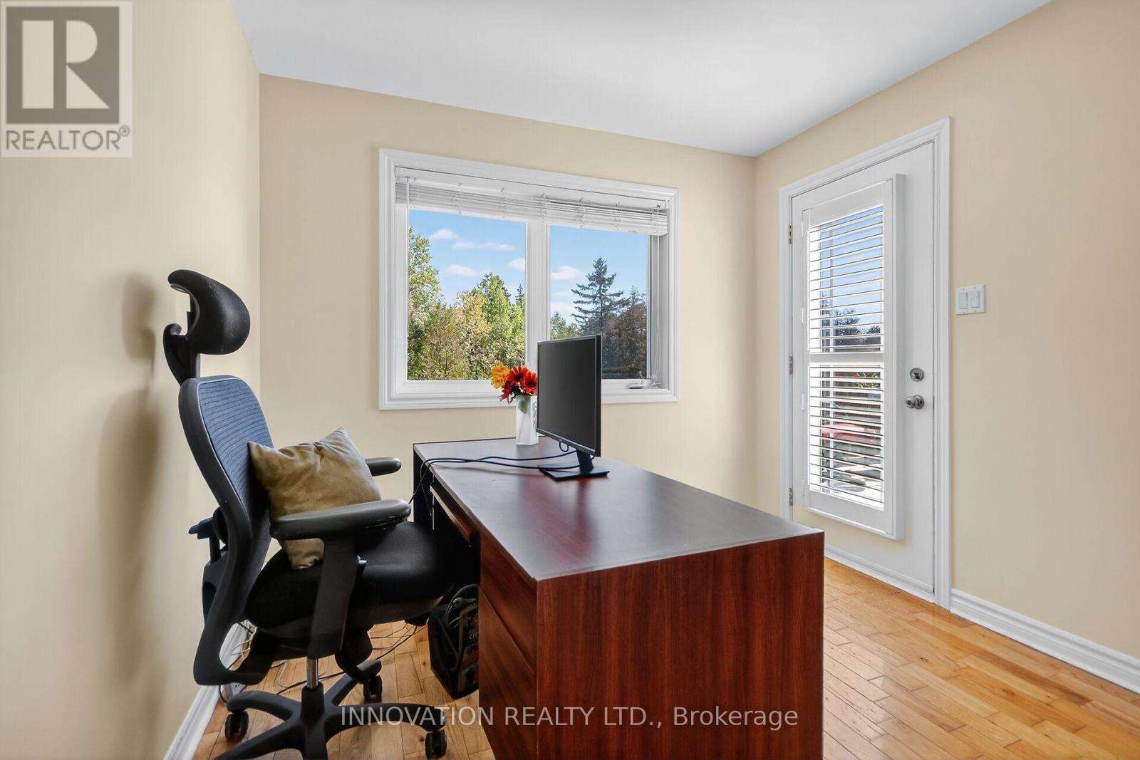 380 Brunton Side Rd, R.r. #3 Road