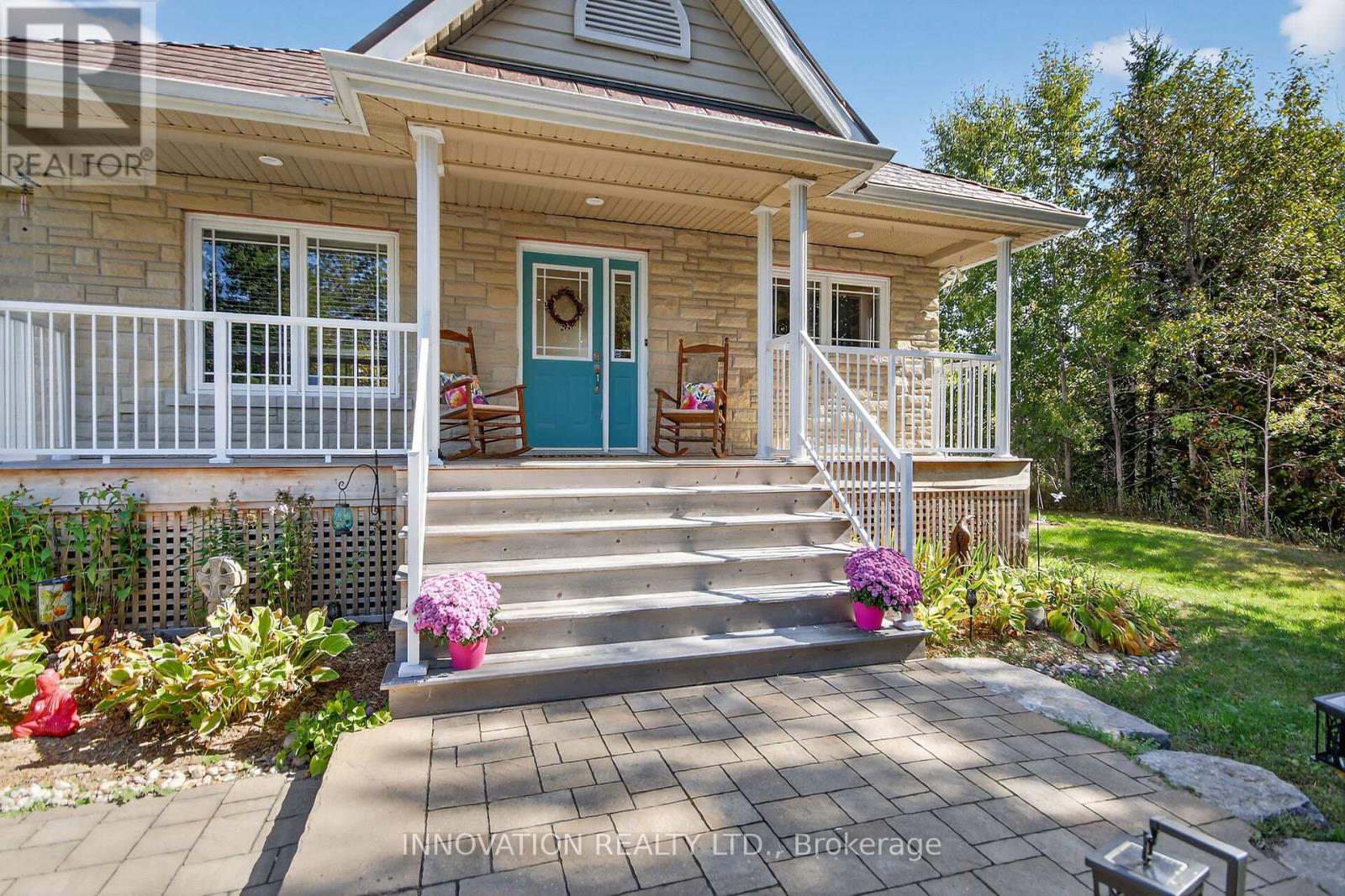 380 Brunton Side Rd, R.r. #3 Road