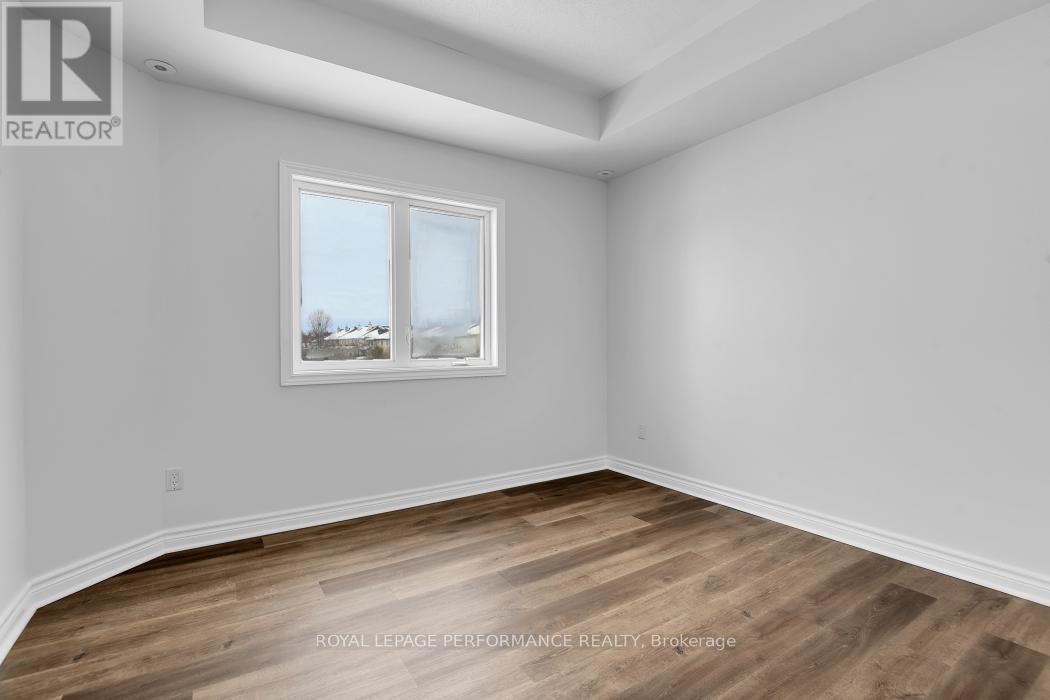 89 - 1107 E Stittsville Main Street