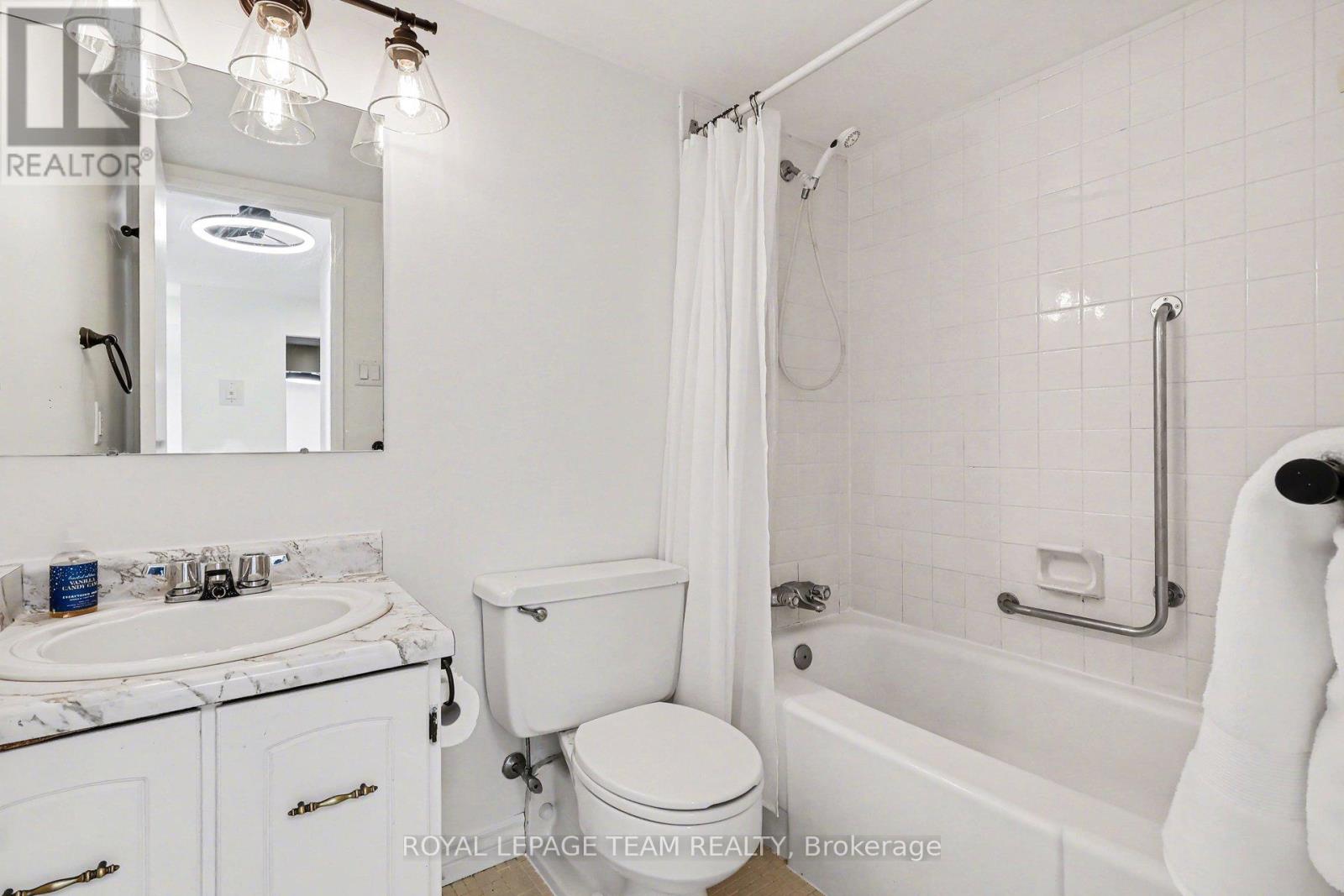 606 - 2400 Virginia Drive