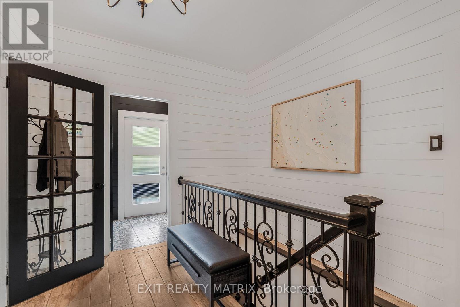 1271 Georges Vanier Drive