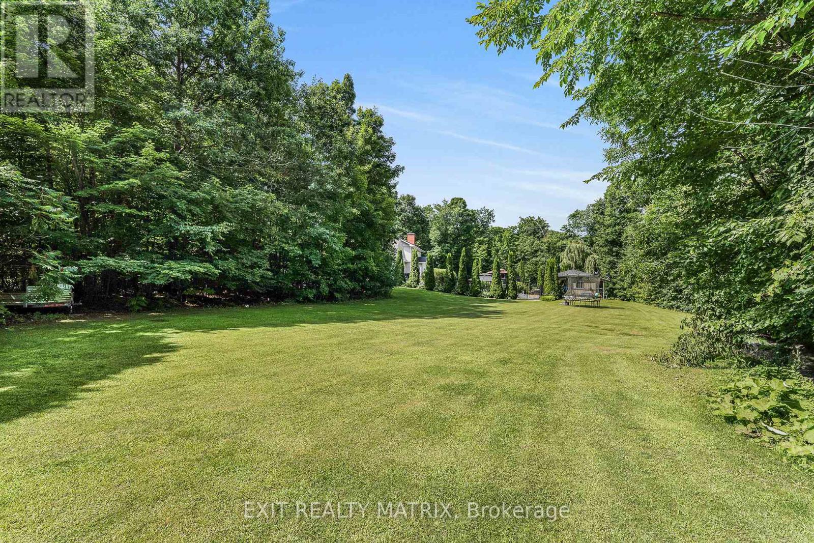 1271 Georges Vanier Drive