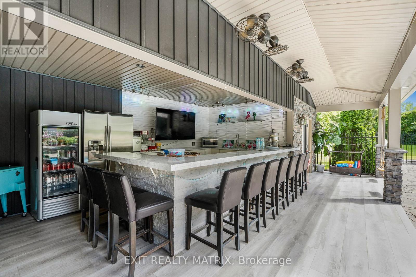 1271 Georges Vanier Drive