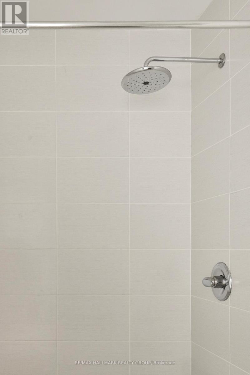 578 Roundhouse Crescent