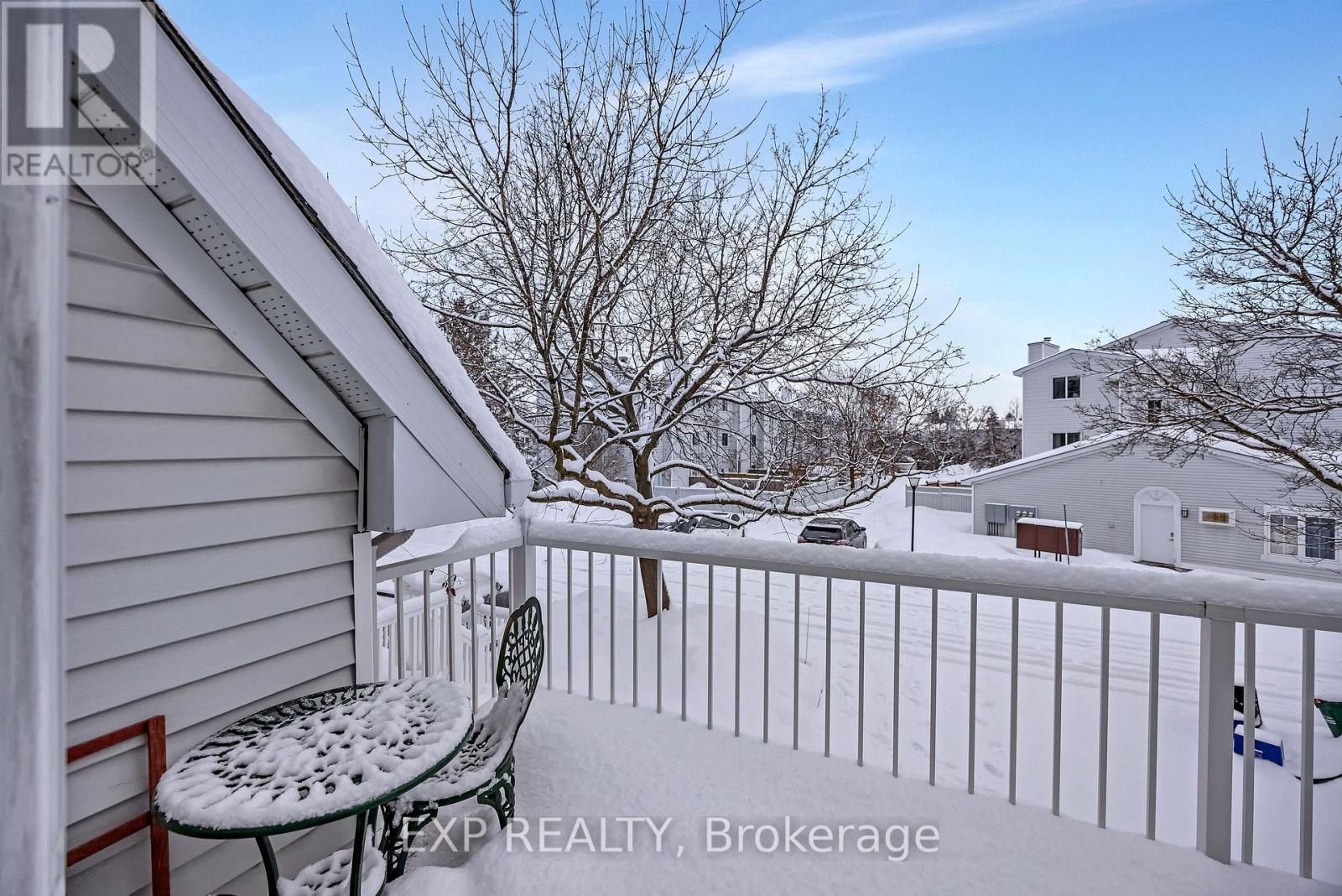 48 Castlegreen Private