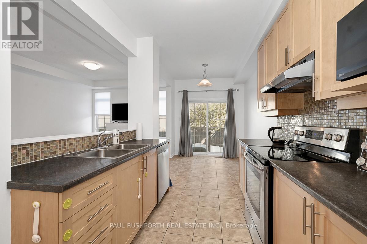 606 Pamplona Private