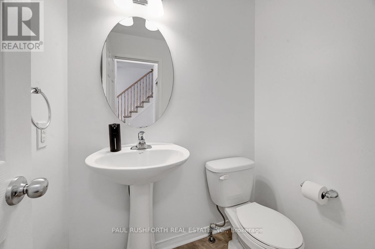 606 Pamplona Private