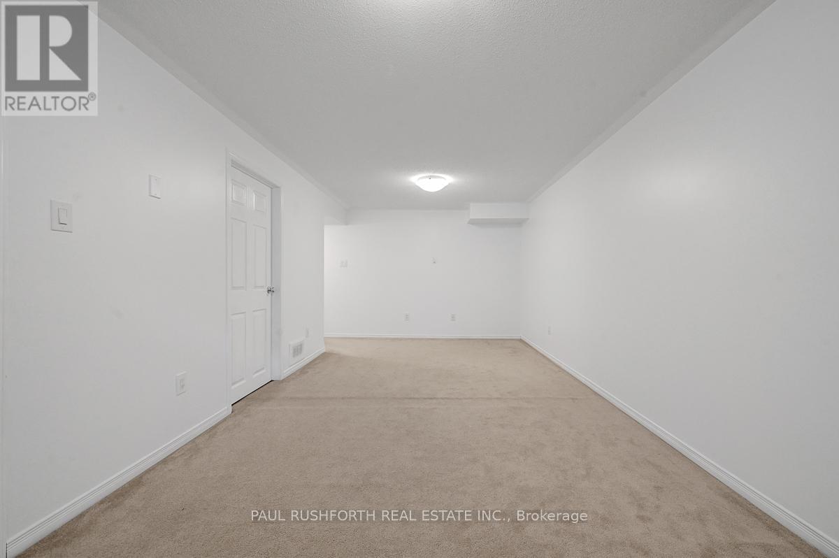 606 Pamplona Private