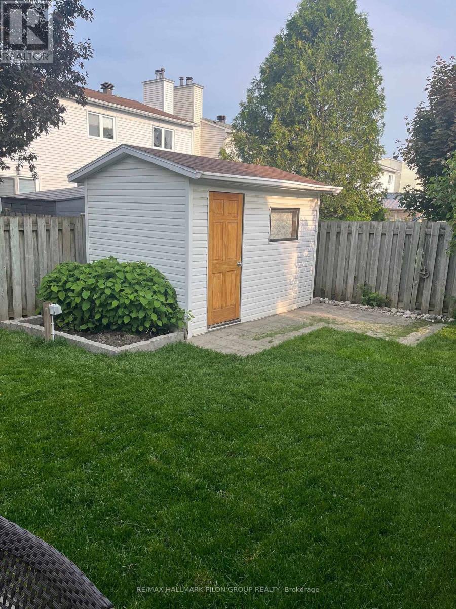 284 Mceachern Crescent