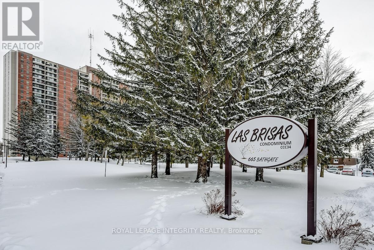 1512 - 665 Bathgate Drive