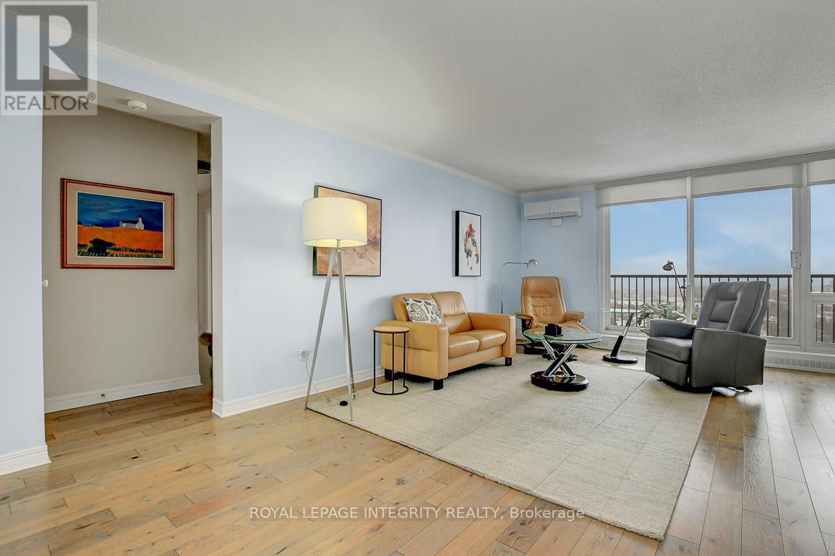 1512 - 665 Bathgate Drive