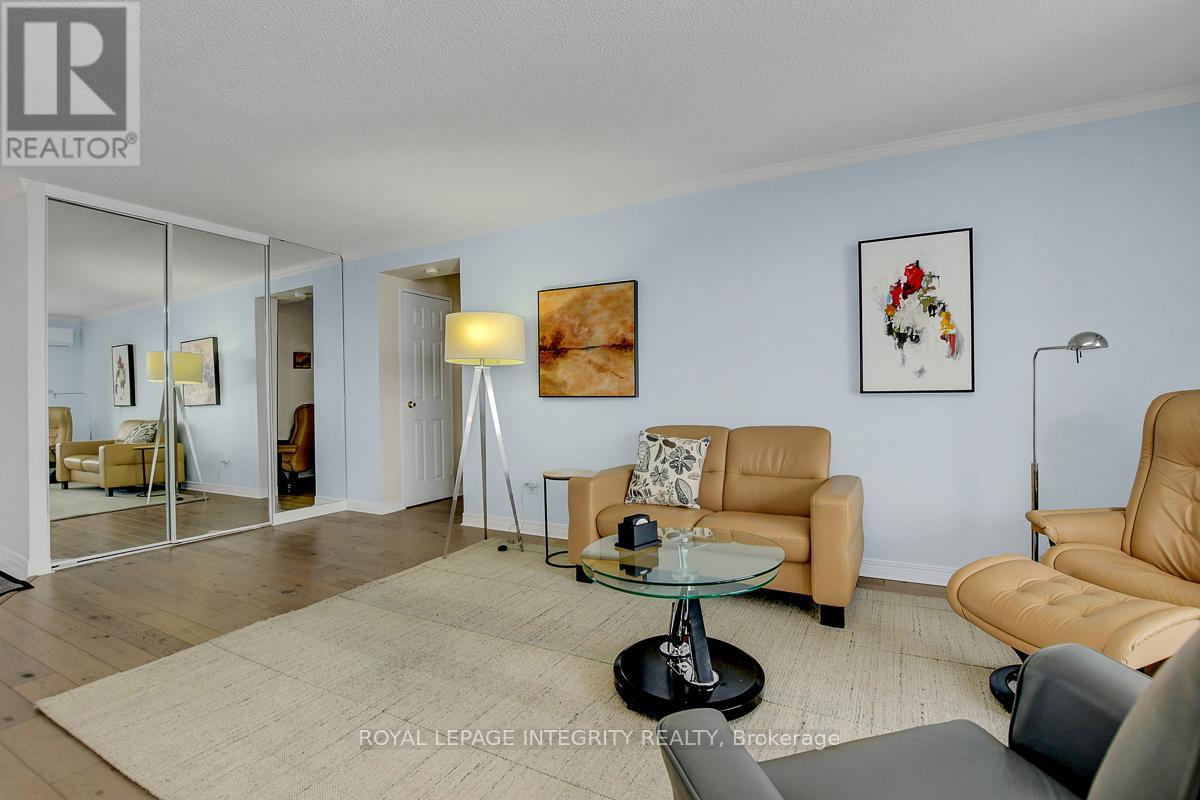 1512 - 665 Bathgate Drive