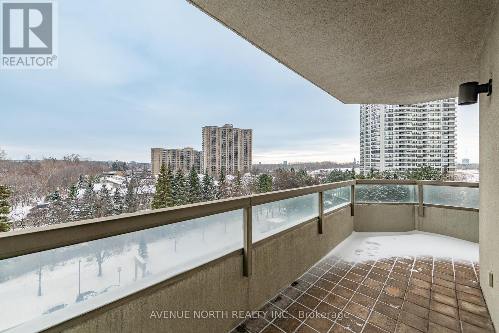 606 - 1480 Riverside Drive