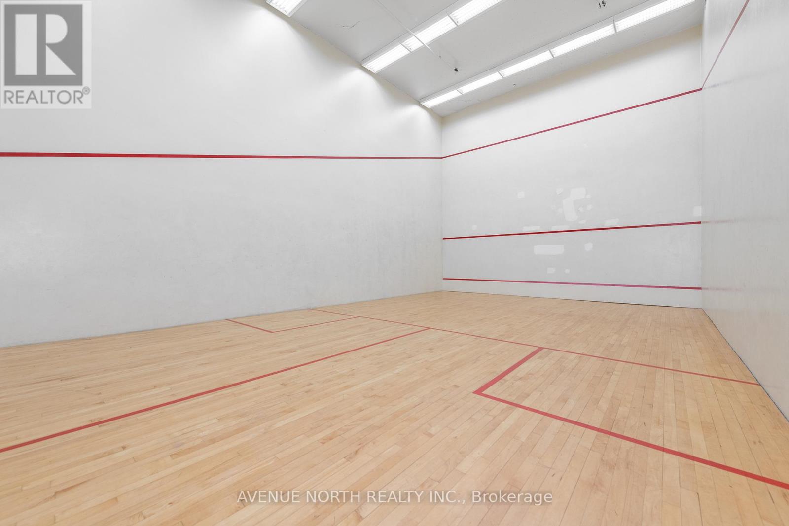 606 - 1480 Riverside Drive