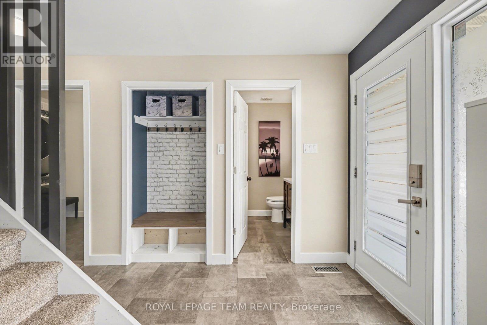 89 Queen Charlotte Street