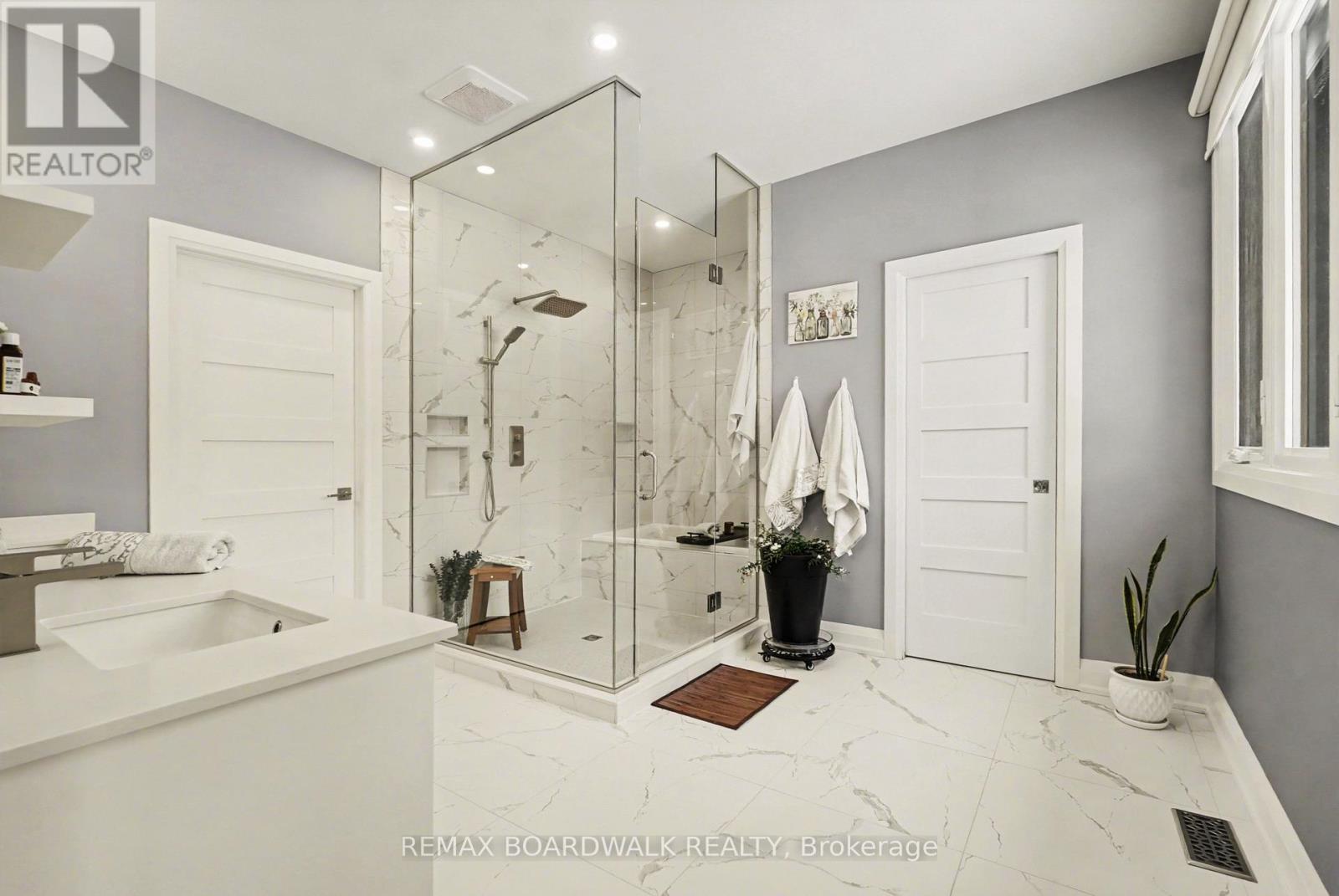 139 St Thomas Street