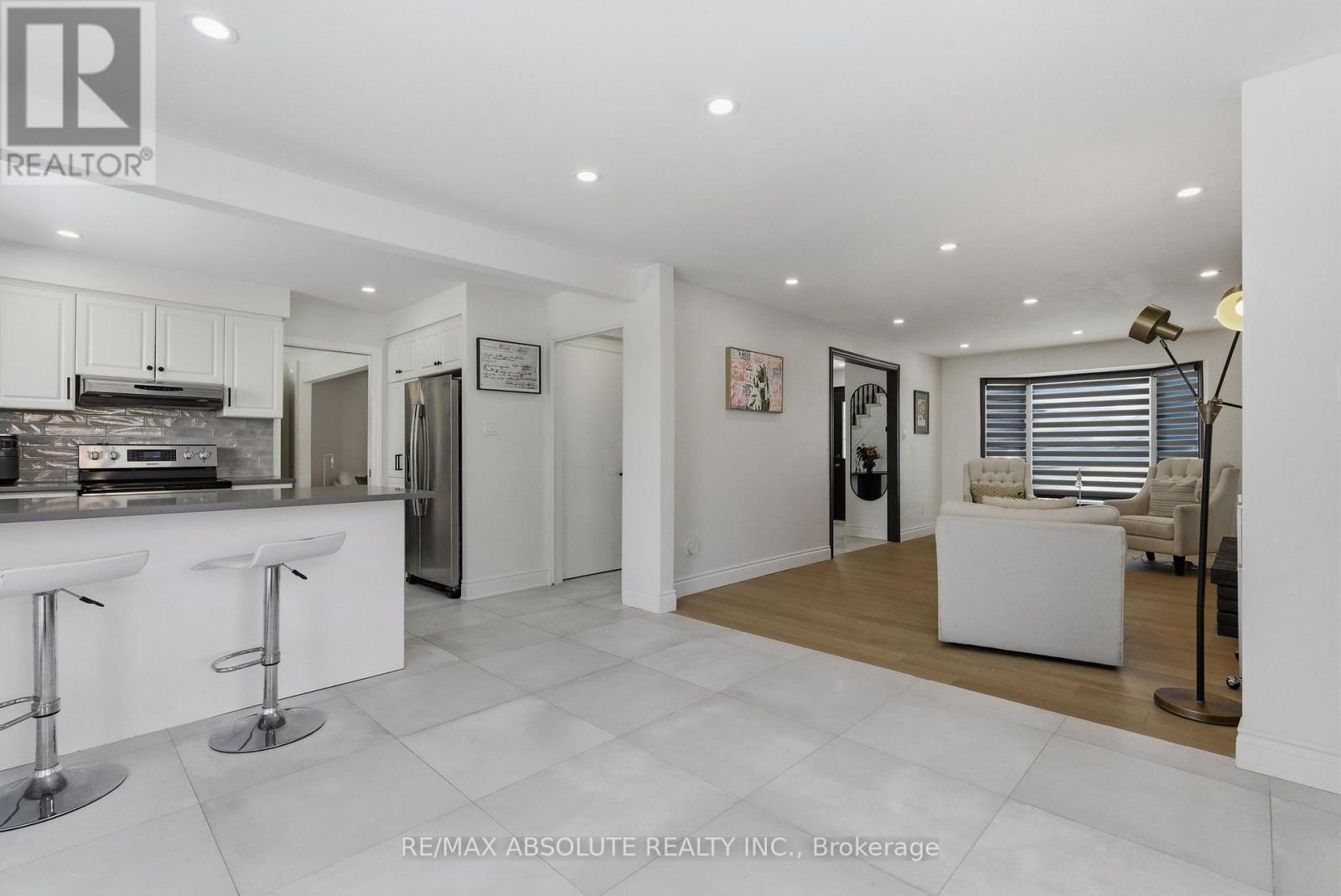 13 Weatherwood Crescent