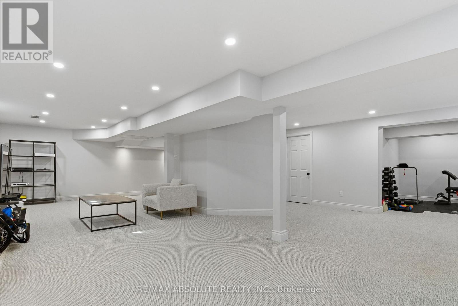 13 Weatherwood Crescent