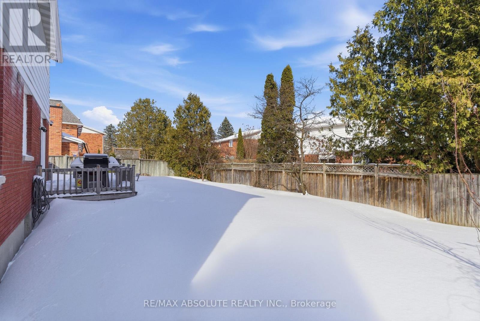 13 Weatherwood Crescent