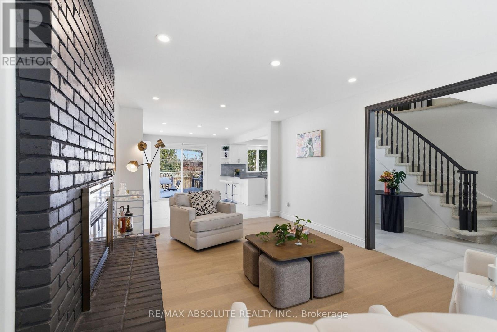 13 Weatherwood Crescent